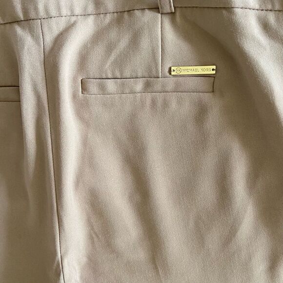 Michael Kors khaki pants || size 4 Petite - Picture 5 of 6